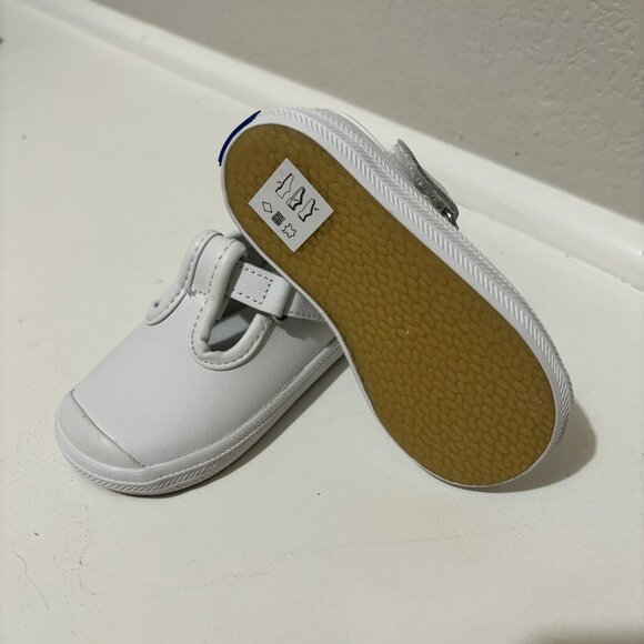 Keds White Baby/Toddler Walker Shoes Size 4 - Picture 4 of 6